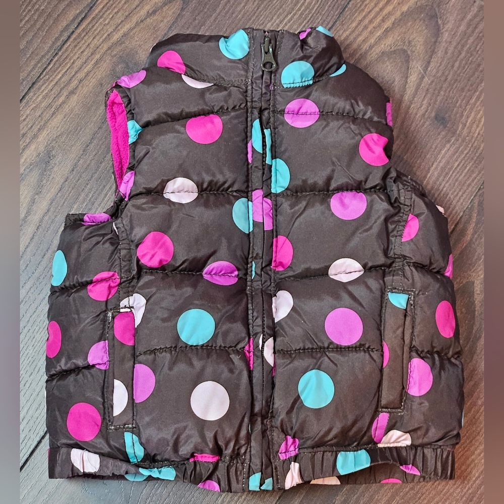 ❄️ Old Navy - 12-18 Month Vest